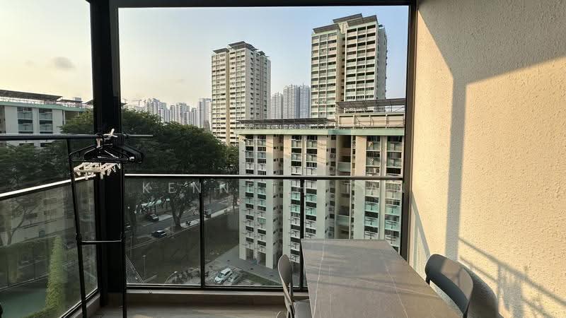 Avenue South Residence, 13 Silat Avenue, Alexandra / Commonwealth, 1 Bedroom, 527 sqft, Condominium For Rent, by Kenneth Tan, 500248255 - Balcony - PropertyGuru.com.sg