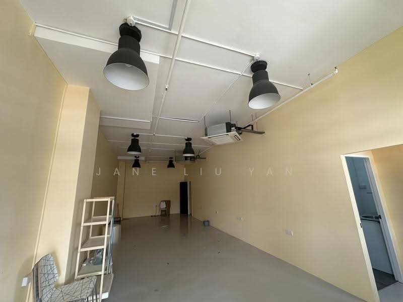 Midview City, 20 Sin Ming Lane, Ang Mo Kio / Bishan / Thomson, 1,421 sqft, Light Industrial (B1) For Rent, by Jane Liu Yan, 500248271 - Interior - CommercialGuru.com.sg