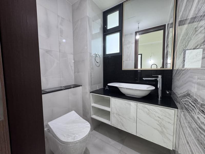 Belgravia Ace, Belgravia Drive, Seletar / Yio Chu Kang, 5 Bedrooms, 3,929 sqft, Semi-Detached House For Sale, by Stella Ng, 500248272 - Bathroom - PropertyGuru.com.sg