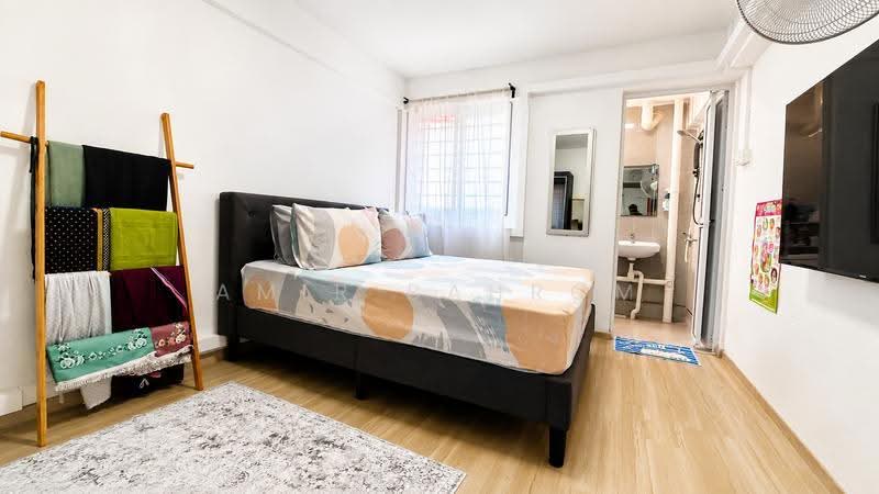480 Jurong West Street 41, 480 Jurong West Street 41, Boon Lay / Jurong / Tuas, 2 Bedrooms, 721 sqft, HDB Flat For Sale, by Amir Bahrom, 500248274 - Bedroom - PropertyGuru.com.sg