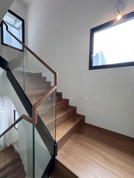 Belgravia Ace, Belgravia Drive, Seletar / Yio Chu Kang, 5 Bedrooms, 4,058 sqft, Semi-Detached House For Sale, by Stella Ng, 500248284 - Interior - PropertyGuru.com.sg