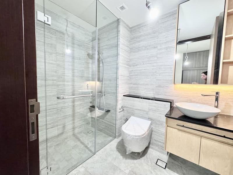 Belgravia Ace, Belgravia Drive, Seletar / Yio Chu Kang, 5 Bedrooms, 4,058 sqft, Semi-Detached House For Sale, by Stella Ng, 500248284 - Bathroom - PropertyGuru.com.sg