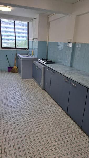 117 Lorong 1 Toa Payoh, 117 Lorong 1 Toa Payoh, Balestier / Toa Payoh, 2 Bedrooms, 690 sqft, HDB Flat For Rent, by Mike ., 500248317 - PropertyGuru.com.sg