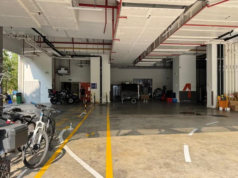 Food Concept @ Pandan, 239 Pandan Loop, Buona Vista / West Coast / Clementi New Town, 2,120 sqft, Factory / Workshop (B2) For Sale, by Liz Toh, 500248323 - Exterior - CommercialGuru.com.sg
