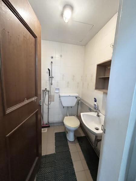 Clementi Park, 137 Sunset Way, Clementi Park / Upper Bukit Timah, Room Rental, 180 sqft, Condominium For Rent, by Anthony Lee, 500248329 - PropertyGuru.com.sg