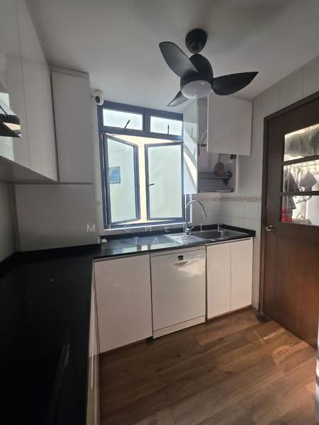 Sanctuary Green, 187 Tanjong Rhu Road, East Coast / Marine Parade, 3 Bedrooms, 1,399 sqft, Condominium For Rent, by Michelle Tay, 500248330 - Kitchen - PropertyGuru.com.sg
