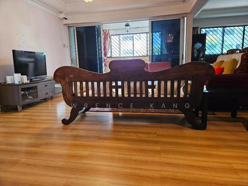 165 Tampines Street 12, 165 Tampines Street 12, Pasir Ris / Tampines, 3 Bedrooms, 1,442 sqft, HDB Flat For Rent, by Lawrence Kang, 500248340 - Living Room - PropertyGuru.com.sg