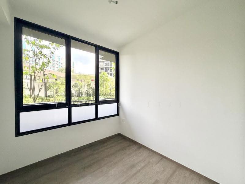 Norwood Grand, Admiralty / Woodlands, 3 Bedrooms, 904 sqft, Condominium For Rent, by TJHAI C. (TJ), 500248342 - Bedroom 2 - PropertyGuru.com.sg