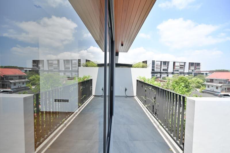 jalan sankam, Sembawang / Yishun, 5 Bedrooms, 4,834 sqft, Terraced House For Sale, by Josephine Teo, 500248353 - Balcony - PropertyGuru.com.sg