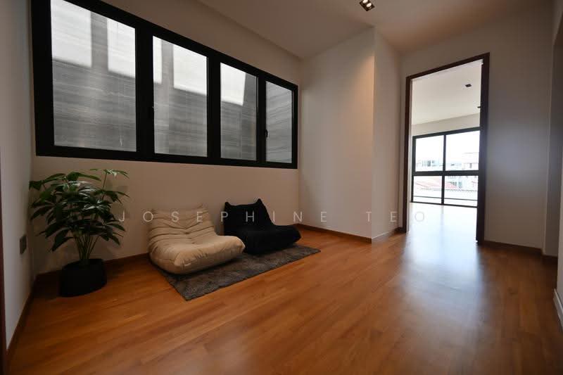jalan sankam, Sembawang / Yishun, 5 Bedrooms, 4,834 sqft, Terraced House For Sale, by Josephine Teo, 500248353 - Interior - PropertyGuru.com.sg