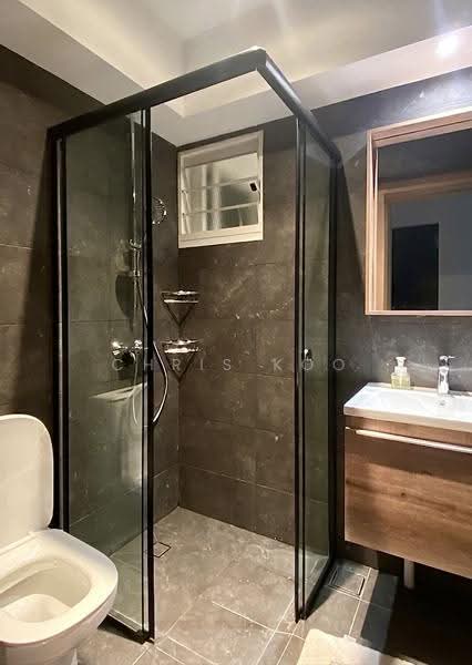 10B Boon Tiong Road, 10B Boon Tiong Road, Alexandra / Commonwealth, 3 Bedrooms, 936 sqft, HDB Flat For Sale, by Chris Koo, 500248358 - Common Bathroom - PropertyGuru.com.sg
