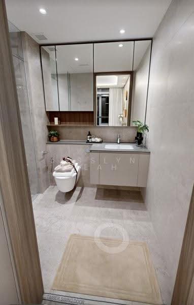 Norwood Grand, 2 Champions Way, Admiralty / Woodlands, 2 Bedrooms, 710 sqft, Condominium For Rent, by Jesslyn Seah, 500248366 - Bathroom - PropertyGuru.com.sg