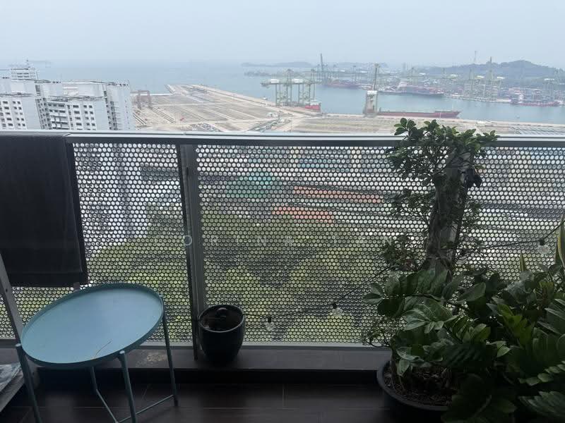 Spottiswoode 18, 18 Spottiswoode Park Road, Chinatown / Tanjong Pagar, 2 Bedrooms, 635 sqft, Condominium For Rent, by Corina Tan, 500248367 - Balcony - PropertyGuru.com.sg