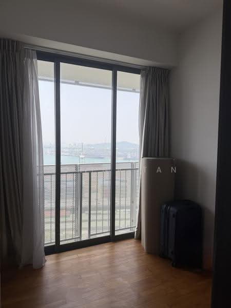 Spottiswoode 18, 18 Spottiswoode Park Road, Chinatown / Tanjong Pagar, 2 Bedrooms, 635 sqft, Condominium For Rent, by Corina Tan, 500248367 - 2nd bedroom - PropertyGuru.com.sg
