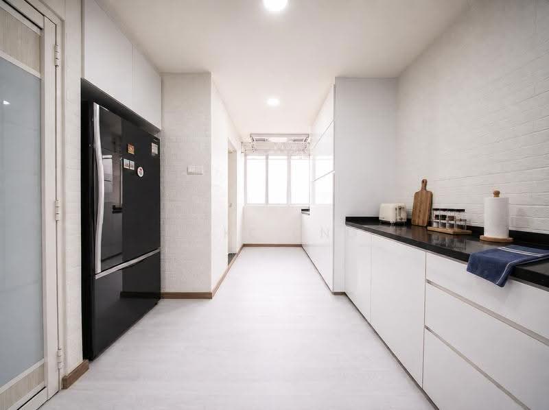 826 Jurong West Street 81, 826 Jurong West Street 81, Boon Lay / Jurong / Tuas, 3 Bedrooms, 1,119 sqft, HDB Flat For Sale, by Jake Ong, 500248372 - Kitchen - PropertyGuru.com.sg