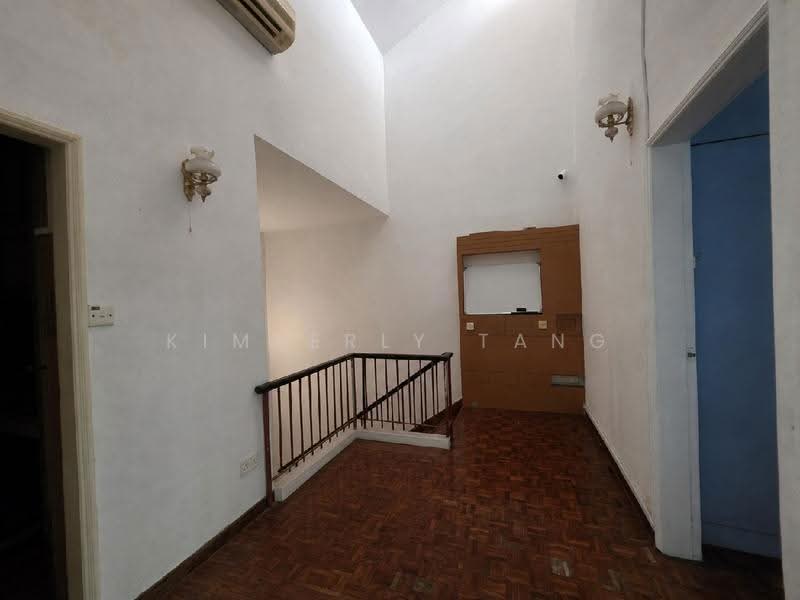 SUPER CHEAP! FREEHOLD & 2 STOREY @ KEMBANGAN, Eunos / Geylang / Paya Lebar, 4 Bedrooms, 2,100 sqft, Terraced House For Sale, by Kimberly Tang, 500248373 - PropertyGuru.com.sg