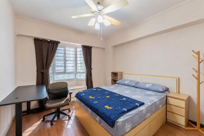 485A Tampines Ave 9, 485A Tampines Avenue 9, Pasir Ris / Tampines, 4 Bedrooms, 1,346 sqft, HDB Flat For Sale, by Louis Wong, 500248375 - Bedroom - PropertyGuru.com.sg