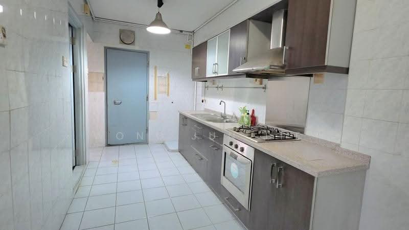 22 Jalan Membina, 22 Jalan Membina, Alexandra / Commonwealth, 3 Bedrooms, 969 sqft, HDB Flat For Sale, by Wong Jun Jie, 500248388 - PropertyGuru.com.sg