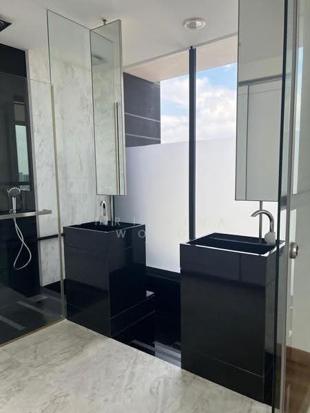The Trizon, 2 Ridgewood Close, Tanglin / Holland / Bukit Timah, 4 Bedrooms, 2,013 sqft, Condominium For Rent, by Christina Wong, 500248392 - Bathroom - PropertyGuru.com.sg