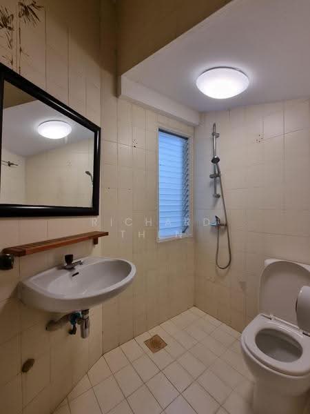 Point Loma, 30 Shelford Road, Newton / Novena, 4 Bedrooms, 3,262 sqft, Apartment For Rent, by Richard Then, 500248393 - Bathroom - PropertyGuru.com.sg