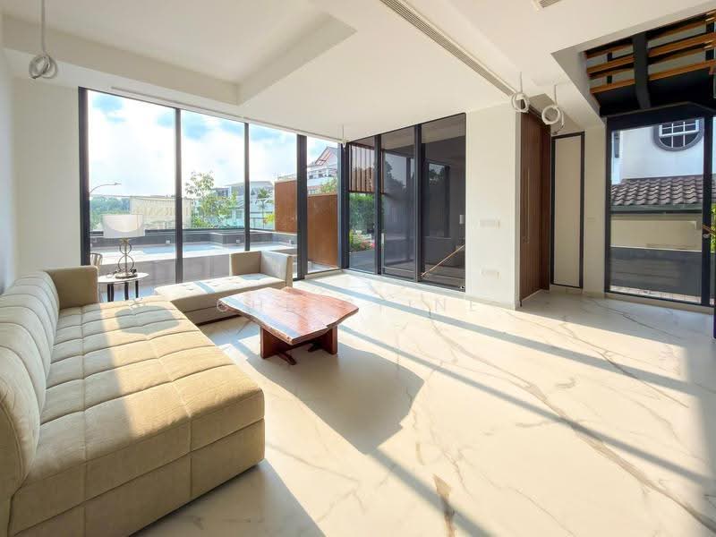 Seletar Hills Estate/ Belgravia / Neram Road, Neram Road, Seletar / Yio Chu Kang, 5 Bedrooms, 4,674 sqft, Corner Terrace For Sale, by Christine Yap, 500248403 - Living Room - PropertyGuru.com.sg