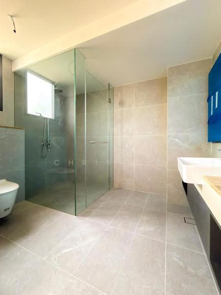 Seletar Hills Estate/ Belgravia / Neram Road, Neram Road, Seletar / Yio Chu Kang, 5 Bedrooms, 4,674 sqft, Corner Terrace For Sale, by Christine Yap, 500248403 - Bathroom - PropertyGuru.com.sg