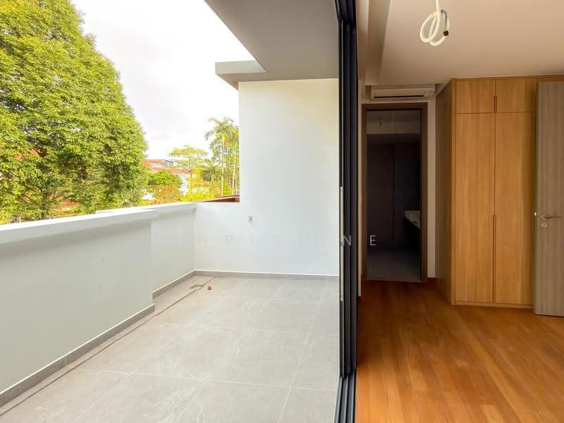 Seletar Hills Estate/ Belgravia / Neram Road, Neram Road, Seletar / Yio Chu Kang, 5 Bedrooms, 4,674 sqft, Corner Terrace For Sale, by Christine Yap, 500248403 - Balcony - PropertyGuru.com.sg