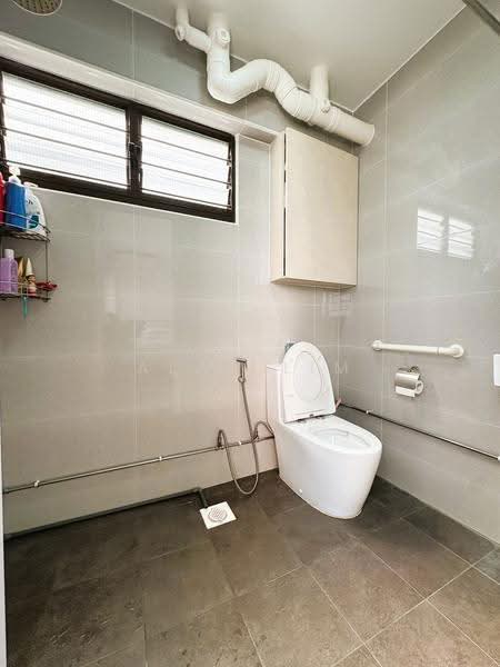 224 Pending Road, 224 Pending Road, Dairy Farm / Bukit Panjang / Choa Chu Kang, 3 Bedrooms, 980 sqft, HDB Flat For Sale, by Alan Lim, 500248413 - Bathroom - PropertyGuru.com.sg