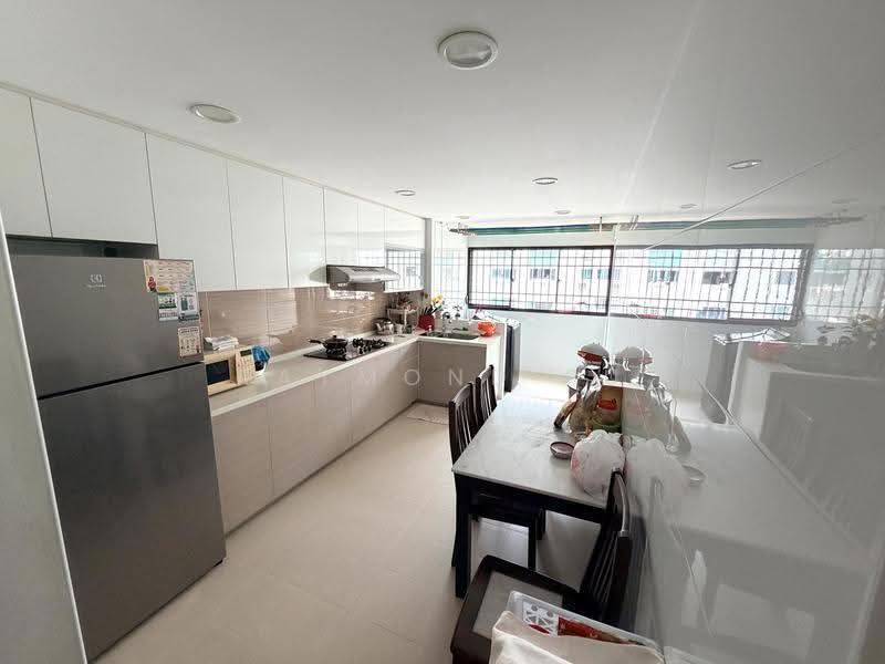 750 Yishun Street 72, 750 Yishun Street 72, Sembawang / Yishun, 3 Bedrooms, 990 sqft, HDB Flat For Sale, by Raymond Fu, 500248422 - PropertyGuru.com.sg