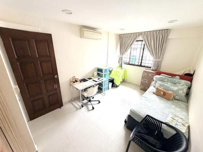 750 Yishun Street 72, 750 Yishun Street 72, Sembawang / Yishun, 3 Bedrooms, 990 sqft, HDB Flat For Sale, by Raymond Fu, 500248422 - PropertyGuru.com.sg
