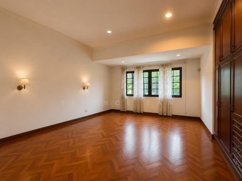 PERFECT PLOT! EXCELLENT LOCATION! 1KM TO ACS & SCGS! MINS' WALK TO MRT!, GOLDHILL / ROBIN / BAKER / BUKIT TIMAH, Newton / Novena, 4 Bedrooms, 3,000 sqft, Semi-Detached House For Sale, by Terence Tan, 500248424 - Bedroom - PropertyGuru.com.sg