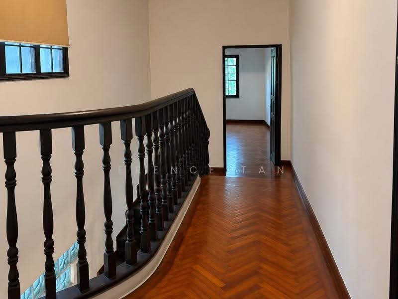 PERFECT PLOT! EXCELLENT LOCATION! 1KM TO ACS & SCGS! MINS' WALK TO MRT!, GOLDHILL / ROBIN / BAKER / BUKIT TIMAH, Newton / Novena, 4 Bedrooms, 3,000 sqft, Semi-Detached House For Sale, by Terence Tan, 500248424 - Interior - PropertyGuru.com.sg