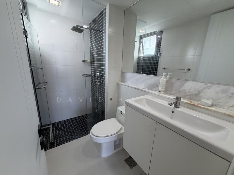 Ferraria Park Condo, 28 Flora Drive, Changi Airport / Changi Village, 3 Bedrooms, 1,249 sqft, Condominium For Sale, by David Hwang, 500248433 - Bathroom - PropertyGuru.com.sg