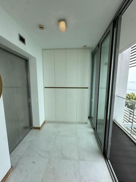 The Oceanfront @ Sentosa Cove, Harbourfront / Telok Blangah, 4 Bedrooms, 2,067 sqft, Condominium For Rent, by Shalene Ng, 500248439 - Corridor - PropertyGuru.com.sg