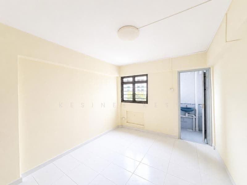 310 Clementi Avenue 4, 310 Clementi Avenue 4, Buona Vista / West Coast / Clementi New Town, 2 Bedrooms, 721 sqft, HDB Flat For Sale, by Kesinee Kess, 500248447 - Interior - PropertyGuru.com.sg