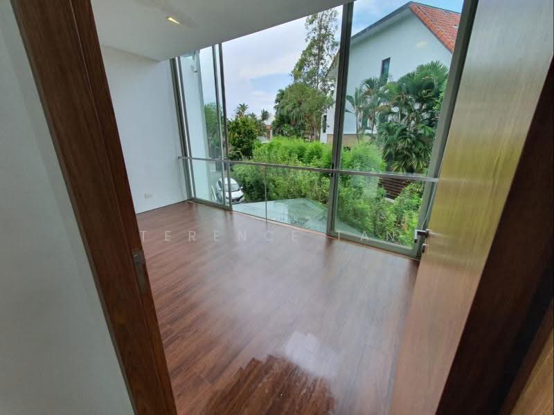 FREEHOLD DETACHED ONLY $7.X MIL!!! 1KM TO RGPS! MINS' WALK TO MRT!, VANDA / SIXTH AVENUE / BUKIT TIMAH, Newton / Novena, 5 Bedrooms, 5,000 sqft, Detached House For Sale, by Terence Tan, 500248455 - View - PropertyGuru.com.sg