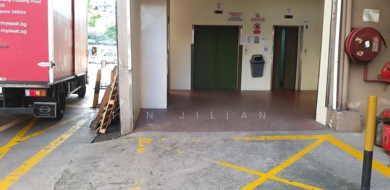 Tong Lee Building, 35 Kallang Pudding Road, Macpherson / Potong Pasir, 200 sqft, Light Industrial (B1) For Rent, by Tan Jilian, 500248458 - Cargo and Passenger lifts - CommercialGuru.com.sg