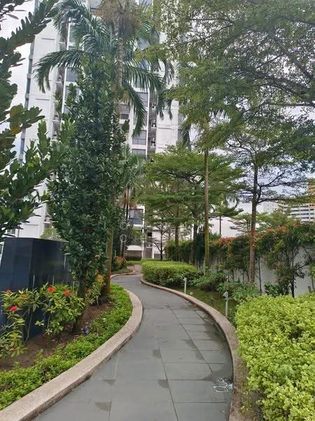 Hillion Residences, 12 Jelebu Road, Dairy Farm / Bukit Panjang / Choa Chu Kang, 1 Bedroom, 463 sqft, Condominium For Sale, by Johnny Chng, 500248462 - walk/jogging path - PropertyGuru.com.sg