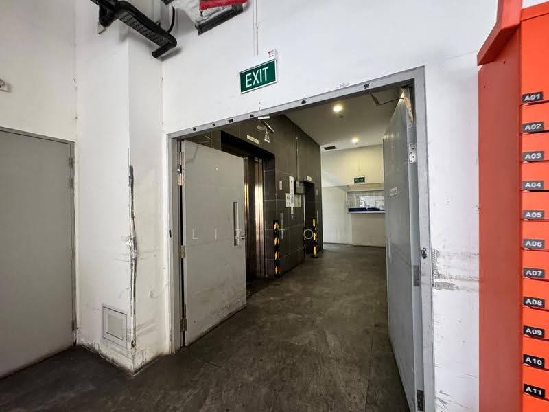 Food Concept @ Pandan, 239 Pandan Loop, Buona Vista / West Coast / Clementi New Town, 1,938 sqft, Factory / Workshop (B2) For Sale, by Liz Toh, 500248469 - Entrance - CommercialGuru.com.sg