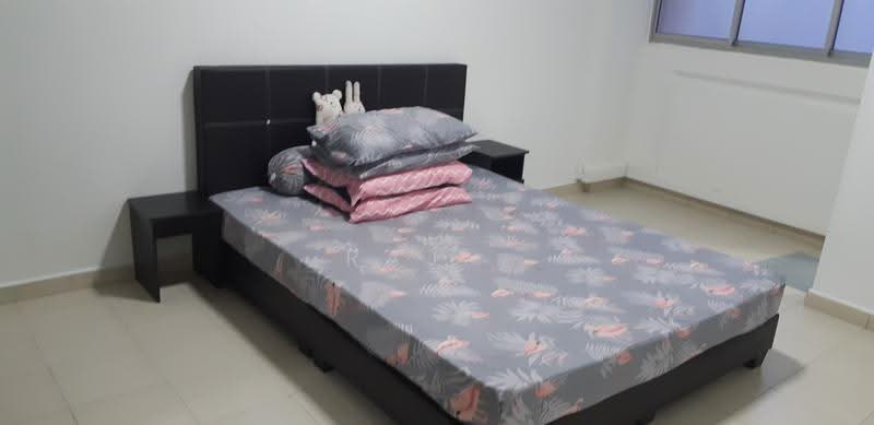 110 Aljunied Crescent, 110 Aljunied Crescent, Eunos / Geylang / Paya Lebar, 2 Bedrooms, 721 sqft, HDB Flat For Rent, by Raj ., 500248471 - Bedroom - PropertyGuru.com.sg
