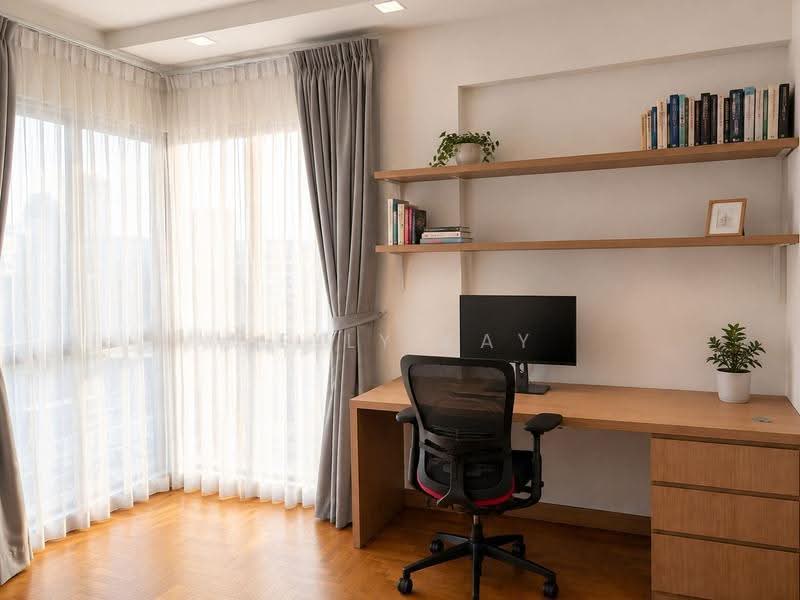 Rafflesia Condo, 33 Bishan Street 21, Ang Mo Kio / Bishan / Thomson, 2 Bedrooms, 915 sqft, Condominium For Sale, by Kelly Kay, 500248476 - Master bedroom used as two workstations - PropertyGuru.com.sg