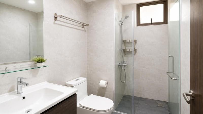 Rafflesia Condo, 33 Bishan Street 21, Ang Mo Kio / Bishan / Thomson, 2 Bedrooms, 915 sqft, Condominium For Sale, by Kelly Kay, 500248476 - Bathroom - PropertyGuru.com.sg