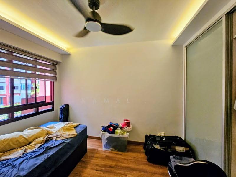 693 Jurong West Central 1, 693 Jurong West Central 1, Boon Lay / Jurong / Tuas, 4 Bedrooms, 1,560 sqft, HDB Flat For Sale, by Kamal ., 500248479 - Bedroom - PropertyGuru.com.sg