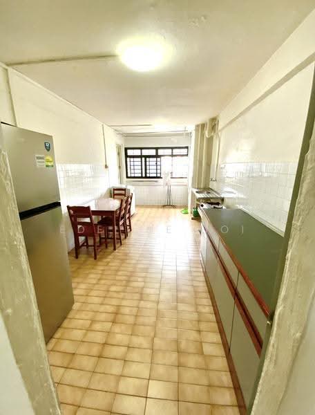 109 Clementi Street 11, 109 Clementi Street 11, Buona Vista / West Coast / Clementi New Town, 2 Bedrooms, 721 sqft, HDB Flat For Rent, by Edeline Ooi, 500248485 - Kitchen - PropertyGuru.com.sg