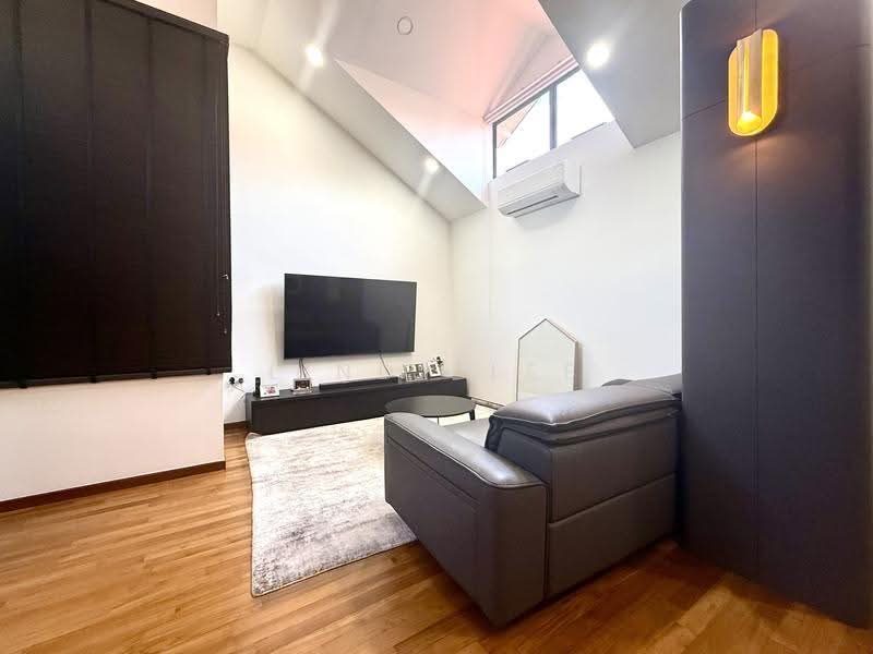 Freehold Tasefully Renovated Terrace 1km RGPS for Sale, Tanglin / Holland / Bukit Timah, 5 Bedrooms, 4,800 sqft, Terraced House For Sale, by Lindy Lee, 500248494 - Entertainment Room - PropertyGuru.com.sg