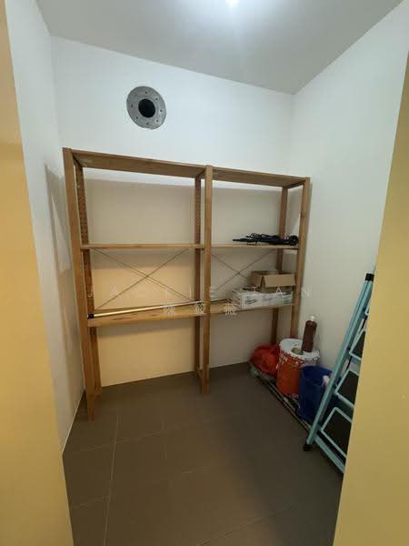 57 Havelock Road, 57 Havelock Road, Alexandra / Commonwealth, 3 Bedrooms, 958 sqft, HDB Flat For Rent, by Jackie Tan 陳筱薇, 500248507 - Bomb shelter - PropertyGuru.com.sg