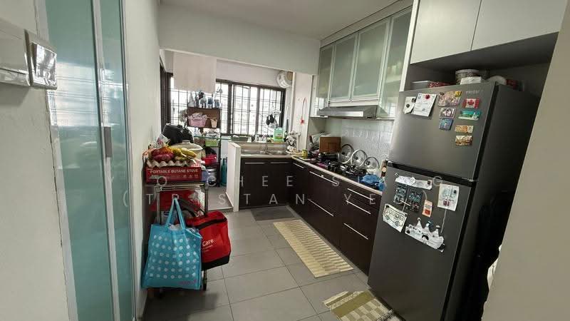 231 Compassvale Walk, 231 Compassvale Walk, Hougang / Punggol / Sengkang, 3 Bedrooms, 1,086 sqft, HDB Flat For Sale, by YEO CHEE SIANG (TRISTAN YEO), 500248512 - Kitchen - PropertyGuru.com.sg