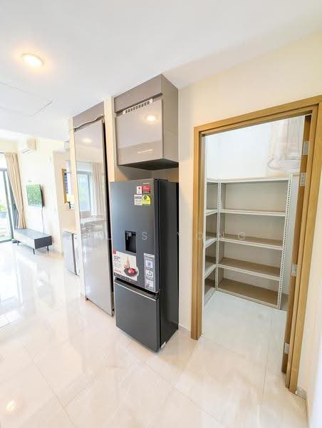 Floraville, 2 Cactus Road, Seletar / Yio Chu Kang, 3 Bedrooms, 797 sqft, Apartment For Sale, by Louis Yong, 500248516 - Kitchen - PropertyGuru.com.sg