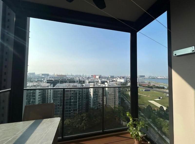 Whistler Grand, 107 West Coast Vale, Buona Vista / West Coast / Clementi New Town, 2 Bedrooms, 603 sqft, Condominium For Sale, by James Tan, 500248517 - Balcony - PropertyGuru.com.sg