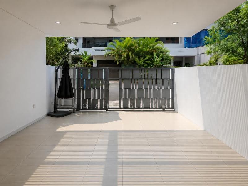 Lorong Pisang Raja, Clementi Park / Upper Bukit Timah, 7 Bedrooms, 5,000 sqft, Terraced House For Rent, by Joan Chua, 500248527 - Exterior - PropertyGuru.com.sg